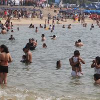 Cinco playas de Acapulco rebasan límites recomendados de bacterias fecales
