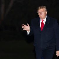 Abogados de Trump califican de farsa al impeachment y piden desecharlo