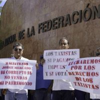 Uber derrota a taxistas en Quintana Roo; tribunal le autoriza operar