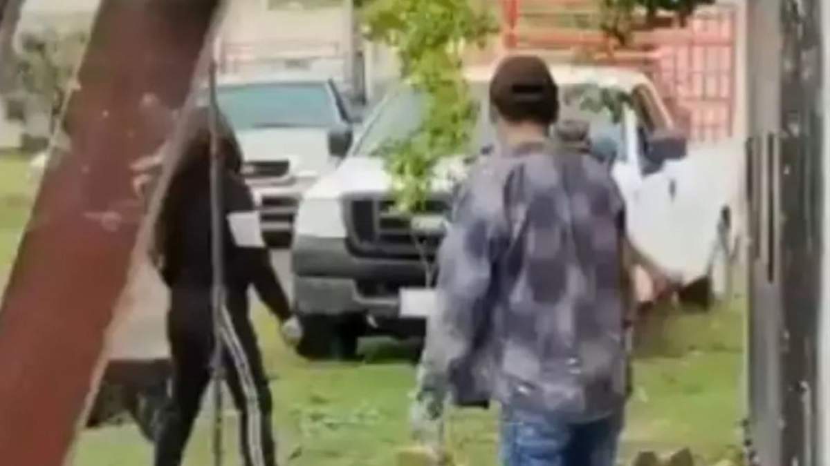 El 16 de junio, sujetos identificados como Alfredo y José Luis Huerta Hernández llegaron en camioneta al domicilio.