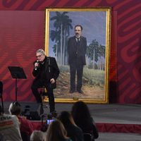 AMLO homenajea a Cuba con concierto de Amaury Pérez en la mañanera: "en honor al pueblo de Martí"