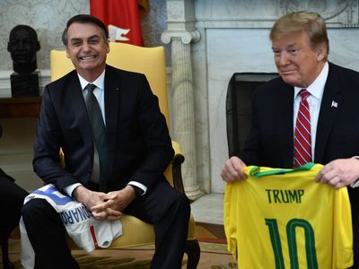 Bolsonaro se adelanta a las elecciones: dice que quiere asistir a “la nueva investidura” de Trump