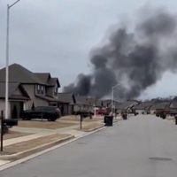 Captan desplome de helicóptero Black Hawk en EU; mueren tripulantes (Videos)