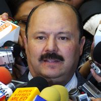 César Duarte pide que no lo expulsen del PRI