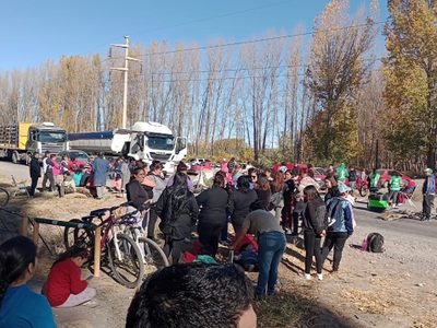 Padres y alumnos de la EPET 26 suspendieron corte de ruta: qué compromisos debe cumplir el Gobierno