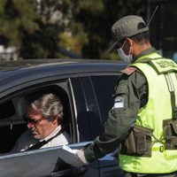 Intentó entrar a Neuquén escondido en el baúl de un auto
