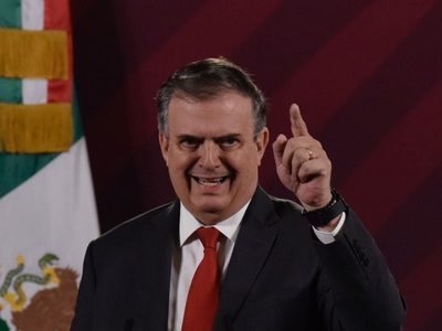 La exembajadora Martha Bárcena tiene un "rencor obsesivo" contra mí: Ebrard