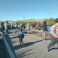 Vecinos de Junín cortaron la ruta 40 por la falta de servicios