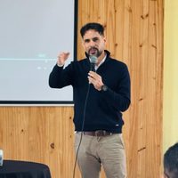 Perren defendió el modelo de estado presente y acusó a la nación de ejercer el sálvese quien pueda