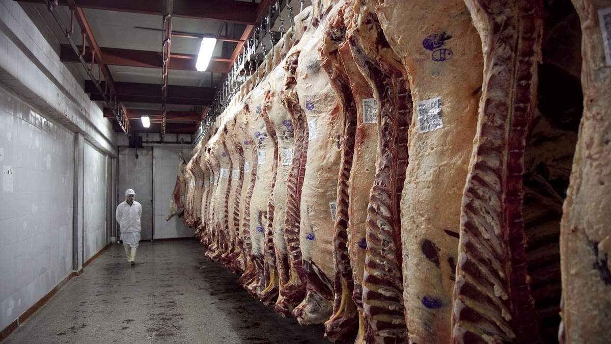 Las medidas para la exportación de la carne fueron acordadas tras una reunión entre dirigentes agropecuarios, gobernadores y ministros nacionales. Fuente: (Twitter)