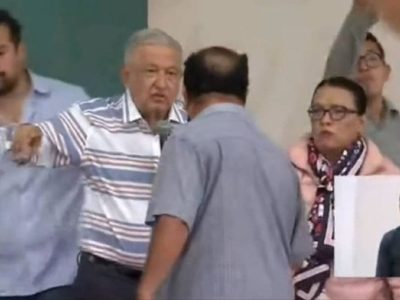 AMLO responde a portazo en Huauchinango: “Tengo mi ángel de la guarda”
