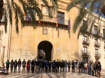 Adolescente mató a sus papás y a su hermano porque le prohibieron el internet y el PlayStation
