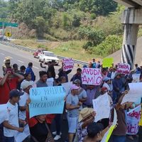 Pobladores de Tlacuioltepec demandan anular elecciones