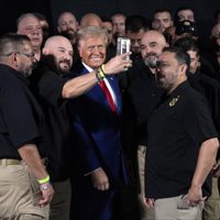 Trump propone contratar a 10 mil agentes fronterizos adicionales