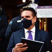 Aureoles lleva a FGR pruebas de la presunta "narco elección" en Michoacán