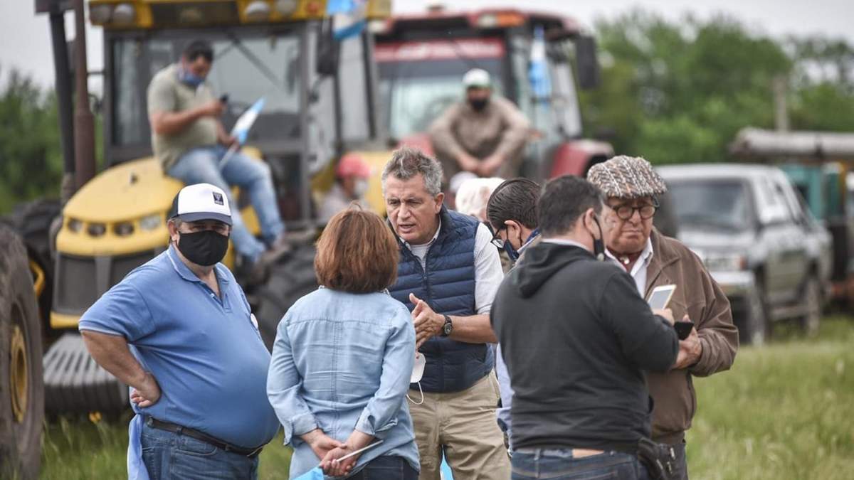 La familia Etchevehere es respaldada por productores rurales aliados. Fuente: (Twitter)
