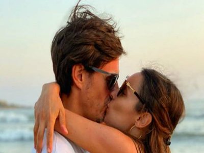 ¿Da o no da?: el look metalizado de Pampita en un día gris de Punta del Este
