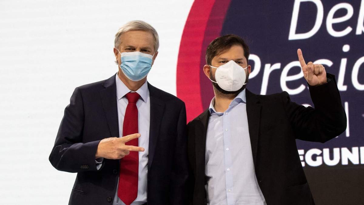 Los candidatos a presidente de Chile, José Antonio Kast y Gabriel Boric. Fuente: (Twitter)