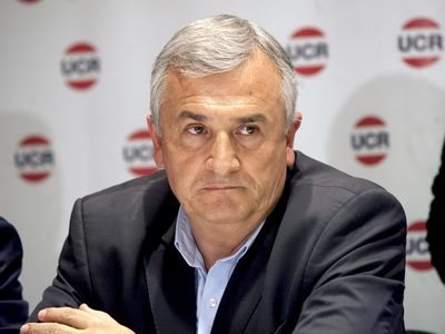 Denuncian al gobernador Morales por “hostigamiento y persecución”