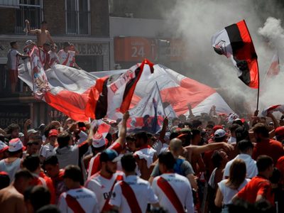 Futbol argentino: Narcomenudeo y violencia, el obsceno vínculo entre las porras y la política