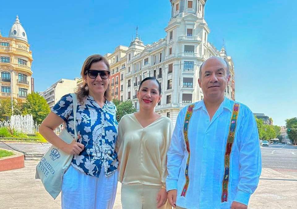 Margarita Zavala, Sandra Cuevas y Felipe Calderón