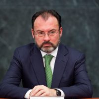 'Inaceptable”, pretender que México pague el muro: Videgaray