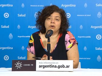 Vizzotti pide que "no se subestimen los síntomas" mientras aumentan los casos