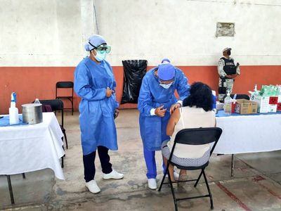 Chiapas, Puebla y Veracruz, con el menor avance de vacunados contra covid-19