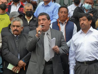 Con una mega marcha y bloqueos en la CDMX, transportistas buscan subir tarifas
