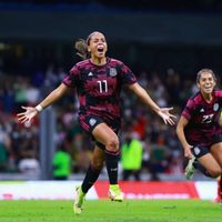 Selección femenil vence 2-0 a Colombia en el estadio Azteca