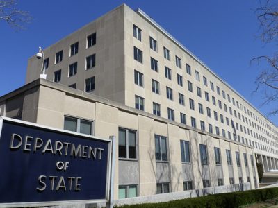Congelamiento de fondos del Departamento de Estado deja varados a académicos en EU y otros países