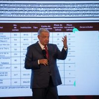 El gobierno federal reitera decisión de comprar en un solo pago nueve hospitales concesionados: AMLO