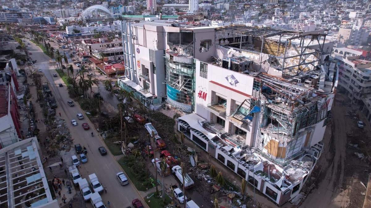 Costera Miguel Alemán, Acapulco, devastada tras el huracán Otis