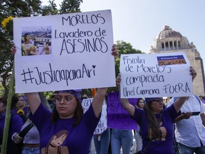 “Ariadna no murió, a Ariadna la mataron”, el grito de las colectivas que marcharon en la CDMX