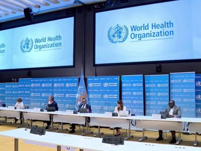 La OMS critica a los países que administran la cuarta dosis y pide "acabar con la desigualdad"