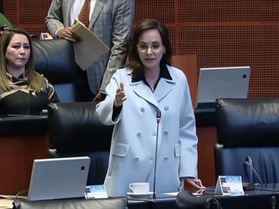 Lilly Téllez: "El gobierno de Morena tiene licencia para robarle su dinero y darlo al Ejército"