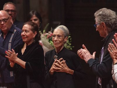Con homenaje en Bellas Artes reconocen trayectoria dancística de Gladiola Orozco