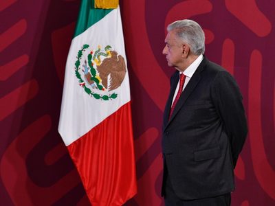 Estos fueron los principales temas de la conferencia mañanera de AMLO del 17 de noviembre (Video)