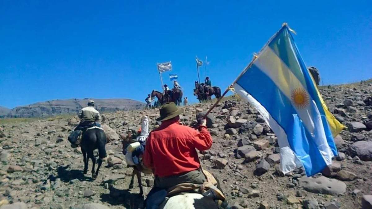Cabalgata de la Fe en Tricao Malal. Fuente: (Neuquén Informa)