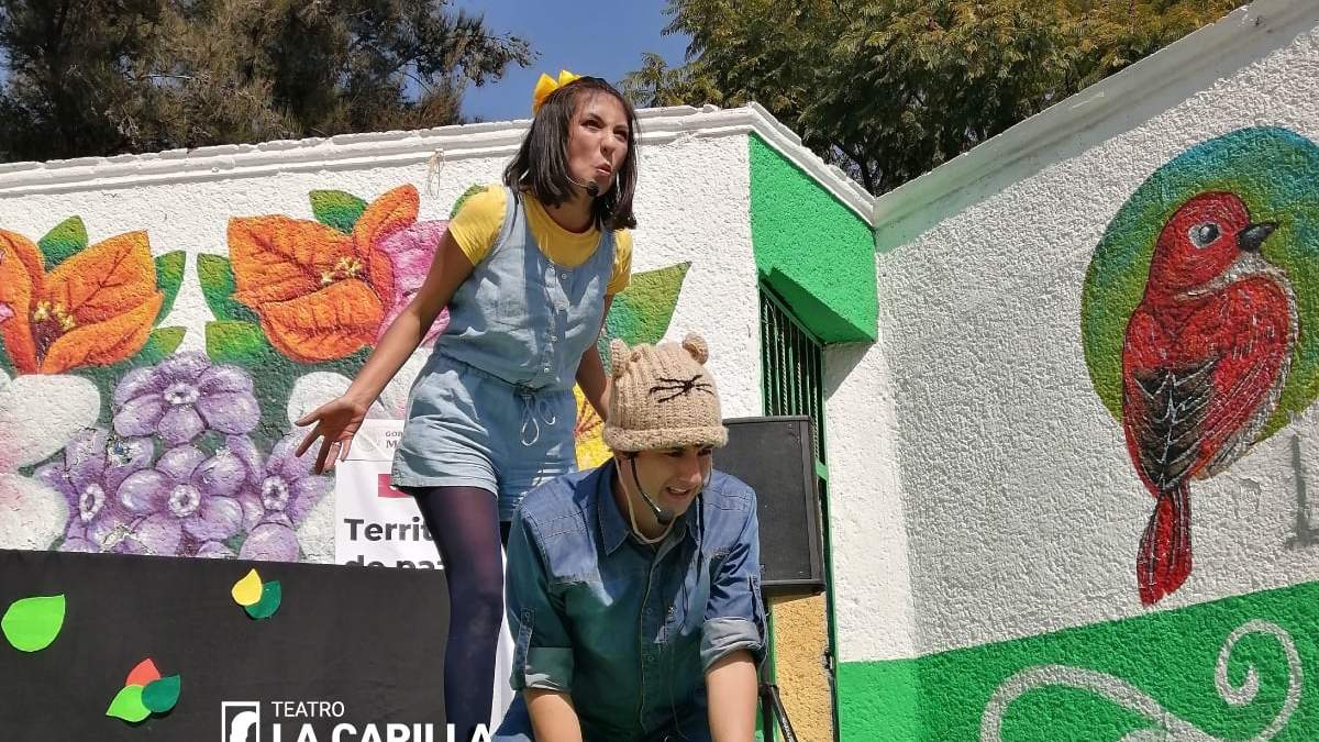"Ombligos brillantes" obra para niños en el Teatro La Capilla.