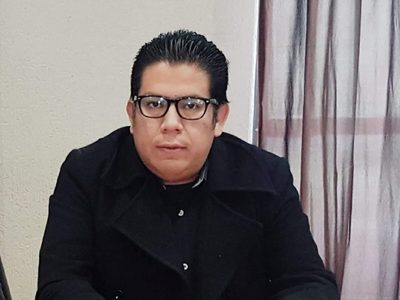 Funcionario de SLP denuncia que delincuentes lo persiguieron y dispararon a su camioneta (Video)