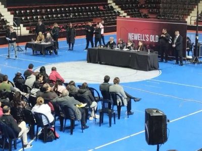 Violencia en el fútbol: la asamblea de socios de Newell's terminó en un escándalo y hay preocupación en Rosario