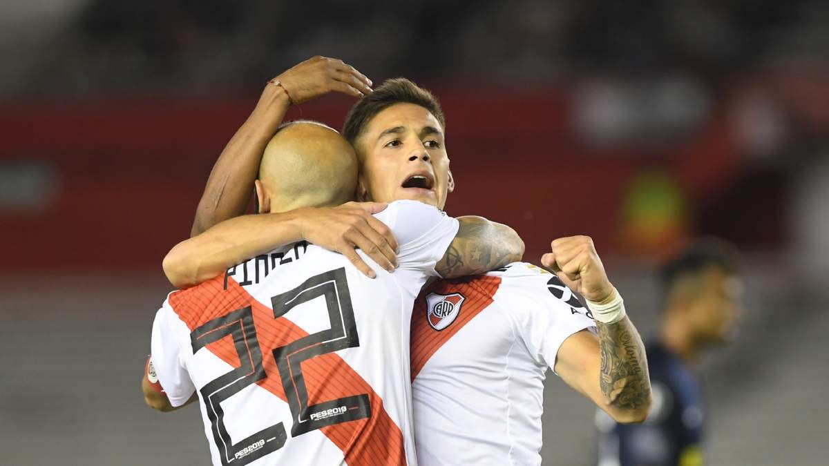 Martínez Quarta con Pinola. Fuente (Instagram)