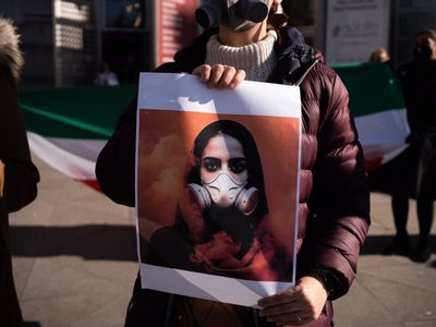 Hospitalizadas 50 niñas tras ataques con químicos en escuelas de Irán