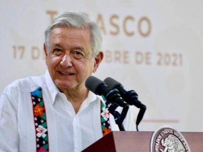 Intención del INE de aplazar consulta de revocación son “chicanadas”: AMLO