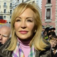 "Si Paloma Cuevas se quiere ir de España por algo será": Carmen Lomana desata la polémica