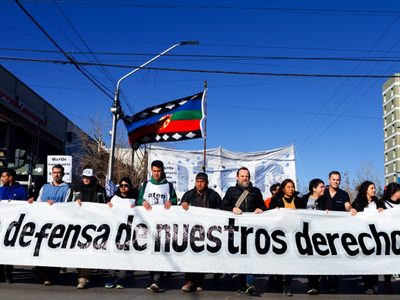 ATEN se movilizó e instó al gobierno provincial a convocar una mesa de negociación
