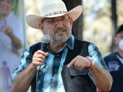 Miembros de Los Viagras, presuntos asesinos de Hipólito Mora: fiscal de Michoacán