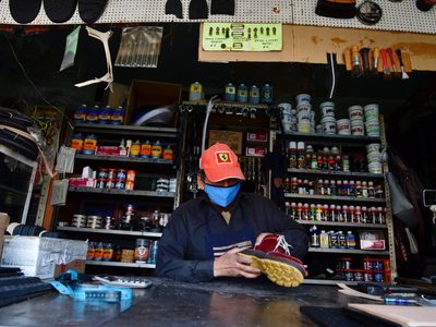 La actividad económica se contra 0.3% y acumula tercera caída consecutiva