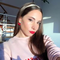 El vestido canchero y coquette que Maggie Bravi usó para entrenar y que querrás tener en tu placar